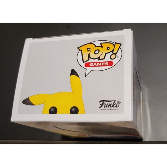 Diamond Collection Pikachu Pokemon Funko Pop Gamestop Exclusive #553 - Picture 7 of 8
